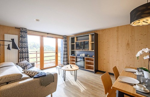 Villarembert Apartment | Apartment in Le Corbier with Spa & Pool