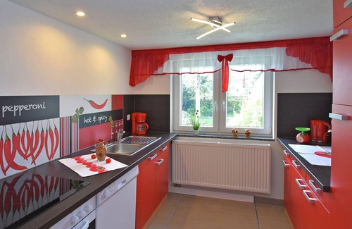 Lichtenhain Apartment | Apartment in Lichtenhain With Garden