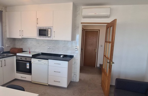 Llanca Apartment | APARTMENT IN LLANÇA VERY CLOSE TO THE BEACH