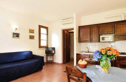 Magliano in Toscana Apartment | Apartment in Magliano with shower