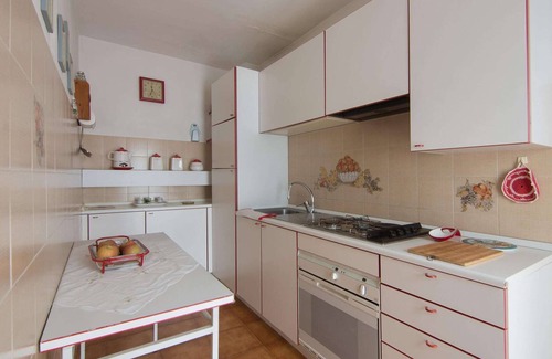 Pievefavera Apartment | Apartment in Marche near Lame Rosse