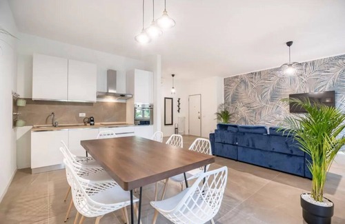 Zona Risorgimento Apartment | Apartment in Milan with 4 bedrooms sleeps 7