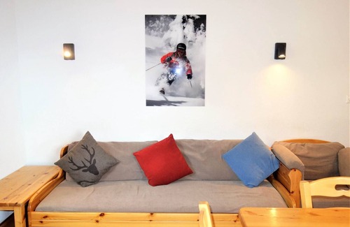 Nendaz Apartment | Apartment in Nendaz by Ski Slopes