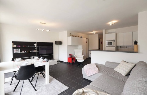 Oostduinkerke-Bad Apartment | Apartment in Oostduinkerke near the Coast