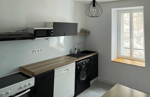 Romagnat Apartment | Apartment in paradise Completely renovated In a village near Gergovie