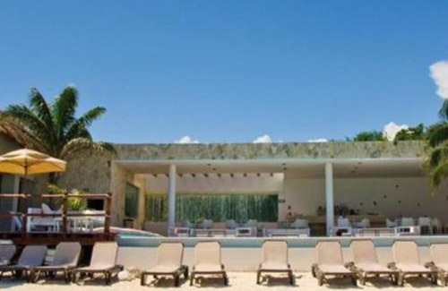 Villa Juarez Apartment | Apartment in Playa del Carmen with Private Beach , golf course and padel court
