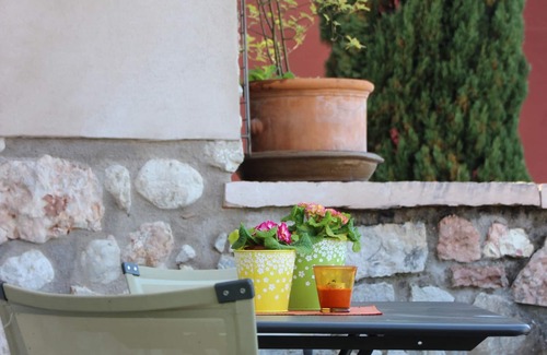 Cassone Apartment | Apartment in restored Rustico directly on the lake, open all year.