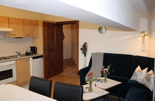 Saalfelden am Steinernen Meer Apartment | Apartment in Saalfelden near Ski Slopes