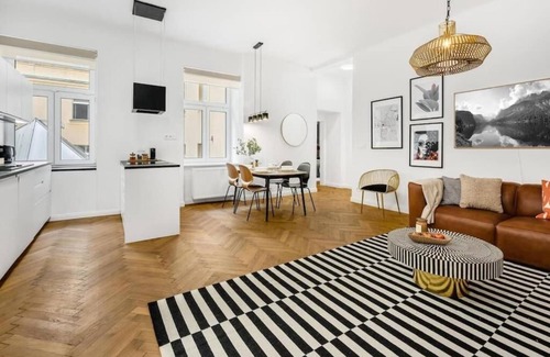 Old Town Apartment | Apartment in the Heart of the Old Town