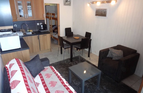 Orcieres-Merlette Apartment | Apartment in the center of the resort, at the foot of the slopes,.