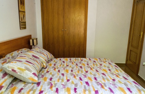 Figares Apartment | Apartment in the CENTER of Granada, less than 2 km from the Alhambra