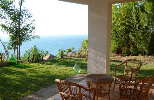 Zambrone Apartment | apartment in the garden with sea view