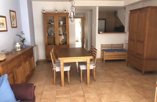 L'Escala Apartment | Apartment in the old town of L'Escala, 50 m from the beach
