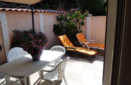 Cavalaire-sur-Mer Apartment | Apartment in villa in Cavalaire