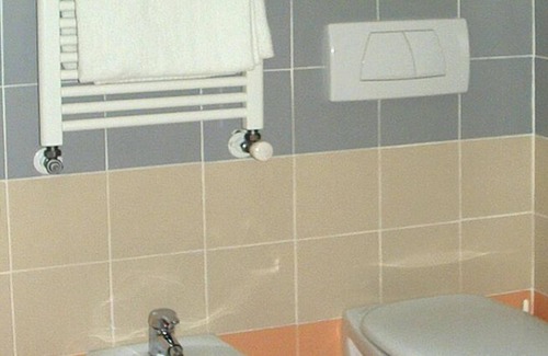 Localita Tre Ponti Apartment | Apartment in Verbania with heating