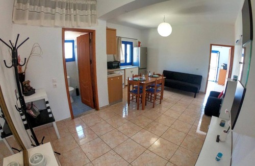 Pedi Apartment | Apartment 'Irene Double Anoi' with Sea View, Wi-Fi and Air Conditioning