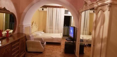 Old Boulevard Apartment | Apartment Irma Rustaveli 57