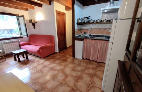 Alles Apartment | Apartment 'Jana' with Mountain View, Private Terrace and Wi-Fi