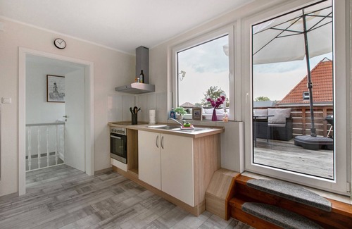 Norddeich Apartment | Apartment 'Janina' with Private Terrace, Balcony and Wi-Fi