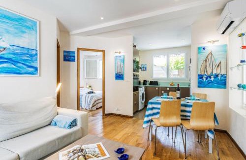 Ciboure Apartment | Apartment Jean Jaurès-2 by Interhome