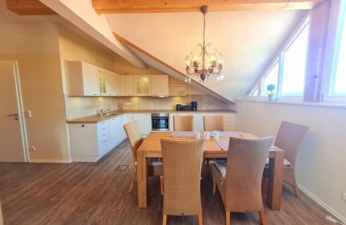 Grassau Apartment | Apartment Kaiserblick approx. 86 sqm in the village center up to 4 persons, balcony, 2 separate bedrooms