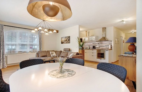 Reit im Winkl Apartment | 'Apartment Kaisereck Top 2' with Terrace & Wi-Fi
