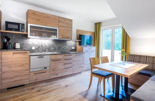 Hinterstoder Apartment | Apartment Kl. Priel, balcony, mountain view, 5 beds - Appartementhaus Madlen