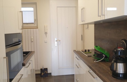 Bad Kreuznach Apartment | Apartment 'Klein' with Balcony and Wi-Fi