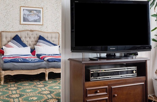 Schneverdingen Apartment | Apartment 'Kleine Ferienwohnung' with Private Garden and Wi-Fi