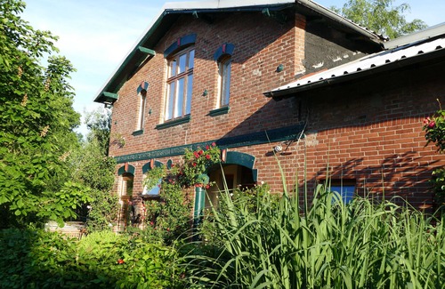 Bielenberg Apartment | Apartment 'Kleines Quickborn' with Balcony and Wi-Fi