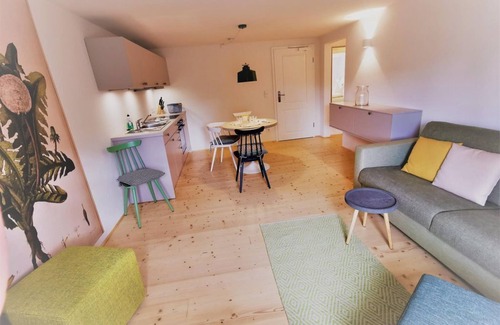 Neuwilthen Apartment | Apartment "Löwenzahn" - Apartments Gutshof Schirgiswalde