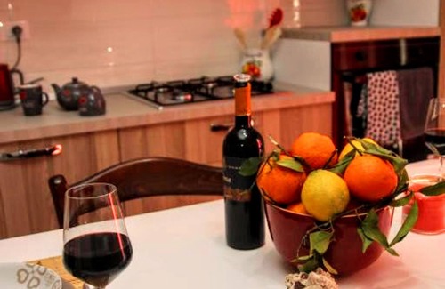 Balestrate Apartment | Apartment 'L'airone' with Sea View, Wi-Fi and Air Conditioning