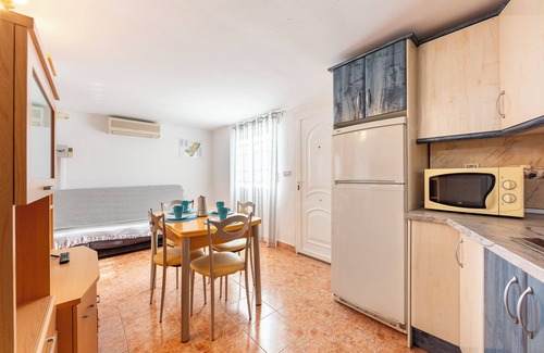 El Pozo de los Frailes Apartment | Apartment 'La Noria 3' with Air Conditioning
