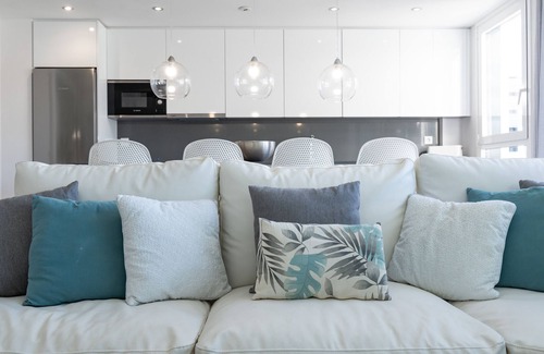 Mijas Apartment | Apartment "La Cala Calaserena" with Shared Pool & Wi-Fi