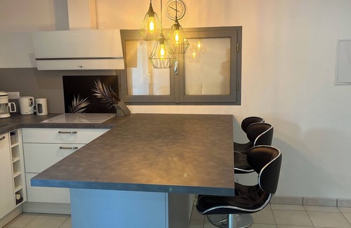 Guillestre Apartment | Apartment La Pierre Jumelle