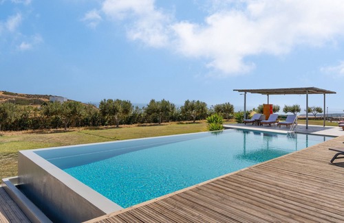 Milos Apartment | Apartment 'Lavender' with Sea View, Wi-Fi and Air Conditioning