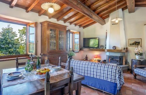 Molazzana Apartment | Apartment Le Bore-1 by Interhome