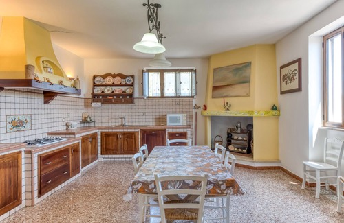 Presicce Apartment | Apartment 'Le Colonie - Casa Padronale' with Private Terrace and Shared Garden