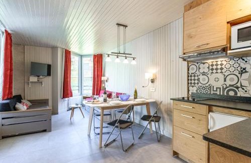 Le Lavachet Apartment | Apartment Le Grand Pré - Lavachet-6 by Interhome