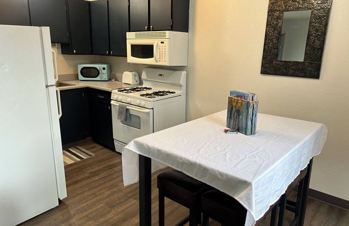 Kenai Apartment | Apartment less than a mile from the mouth of the Kenai River and beach access!