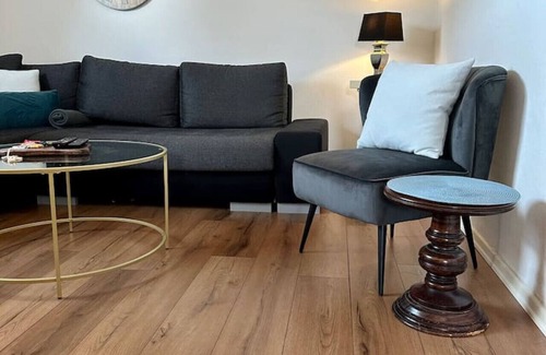 Nordhorn Condo | Apartment Lindenallee - in a quiet residential area + modern