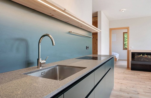 Avelengo Apartment | Apartment 'Lodge Pinus Cembra' with Mountain View, Private Terrace and Wi-Fi