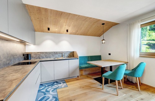 Mareo Apartment | Apartment 'Lü Da Plazores Codà' with Mountain View, Shared Garden and Wi-Fi