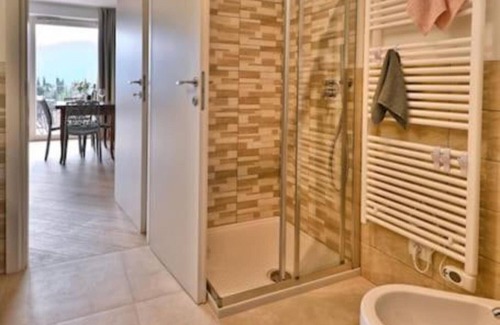 Prabione Apartment | Apartment 'Lucia' with Mountain View, Balcony and Wi-Fi