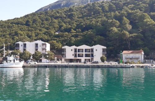 Plomin Apartment | Apartment Lucie