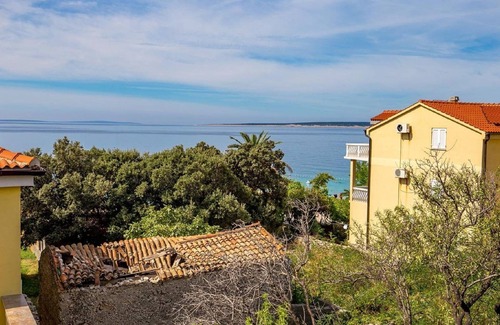 Mandre Apartment | Apartment Mandre with Adriatic Sea Views