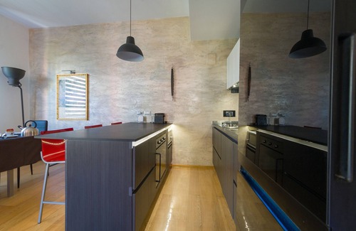 Sestri Ponente Apartment | Apartment 'Manno House' with Balcony, Wi-Fi and Air Conditioning