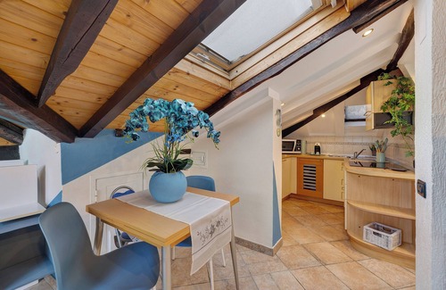 Savona Apartment | Apartment 'Mansarda Sotto Le Stelle' with Sea View, Wi-Fi and Air Conditioning