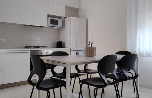 Caorle Apartment | Apartment 'Mare Caorle Int 1' with Wi-Fi and Air Conditioning