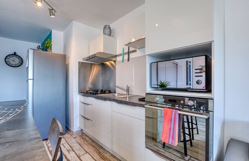 Le Grau-Du-Roi Apartment | Apartment 'Marina Port Camargue' with Sea View, Wi-Fi and Air Conditioning